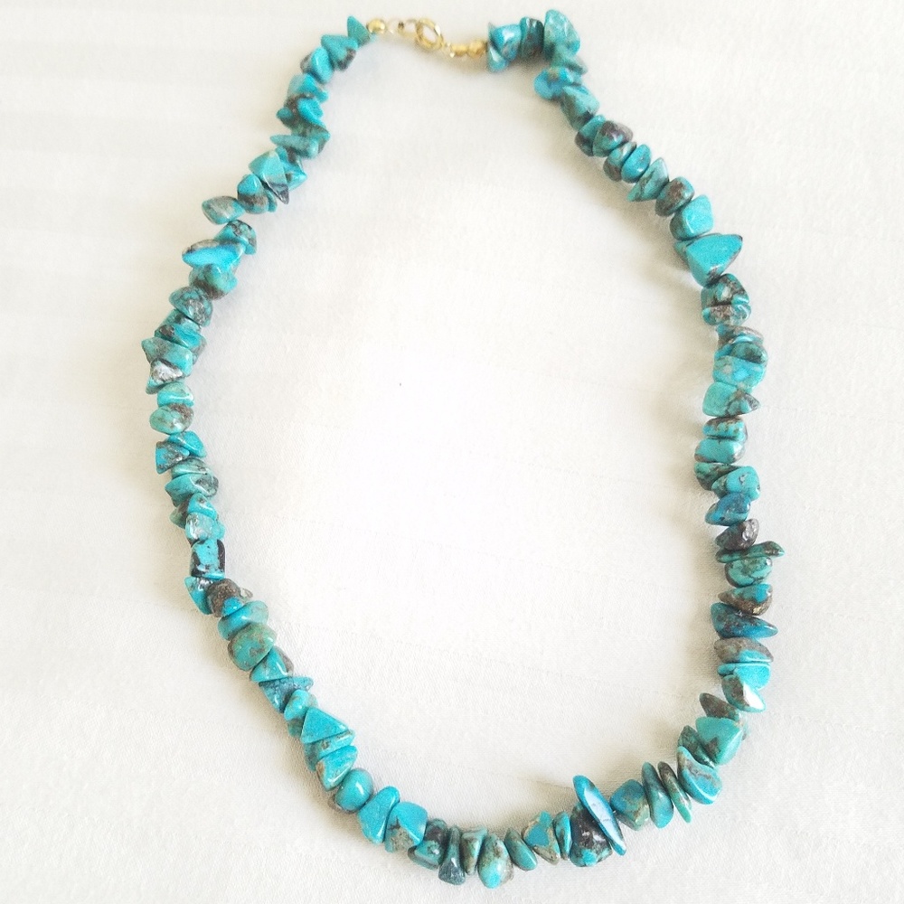 Turquoise stone necklace